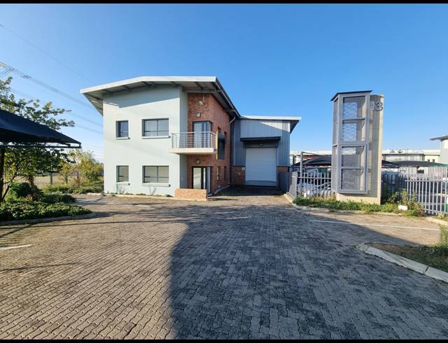 955M² WAREHOUSE TO LET IN LINBRO PARK